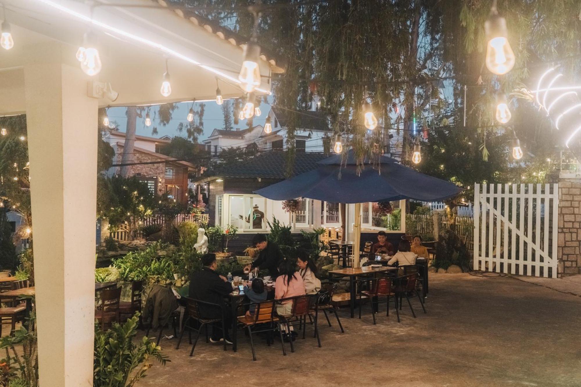 Villa Hotel Du Thuyen Νταλάτ Εξωτερικό φωτογραφία